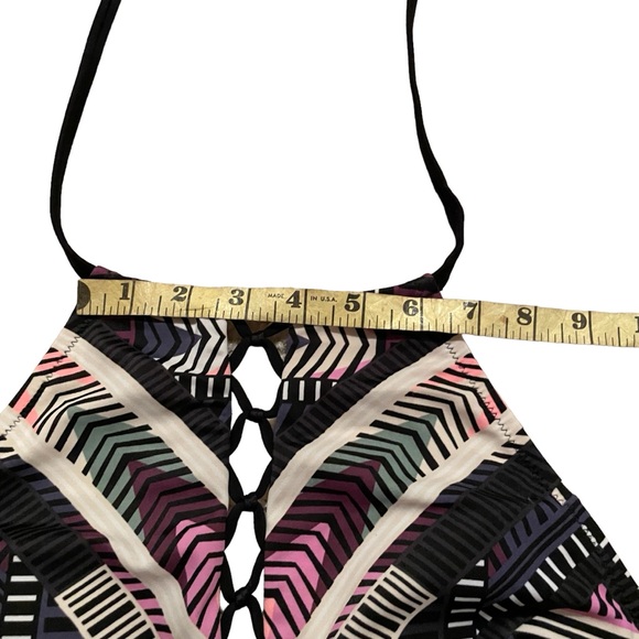 Victoria’s Secret Swim Tribal Halter Bikini Top S - Picture 6 of 6